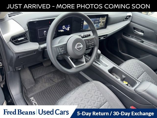 Certified 2025 Nissan Kicks SV AWD/4WD image 12