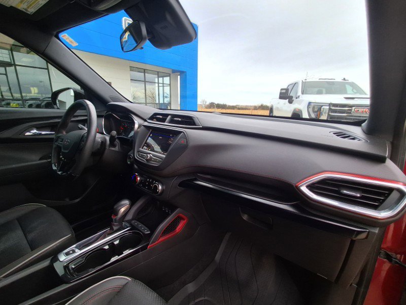 Used 2022 Chevrolet TrailBlazer RS FWD image 14