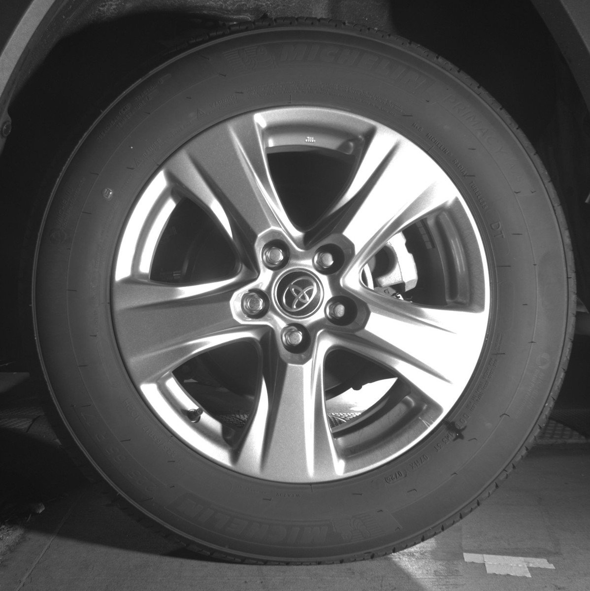 Used 2025 Toyota RAV4 XLE w/ Convenience Package image 14