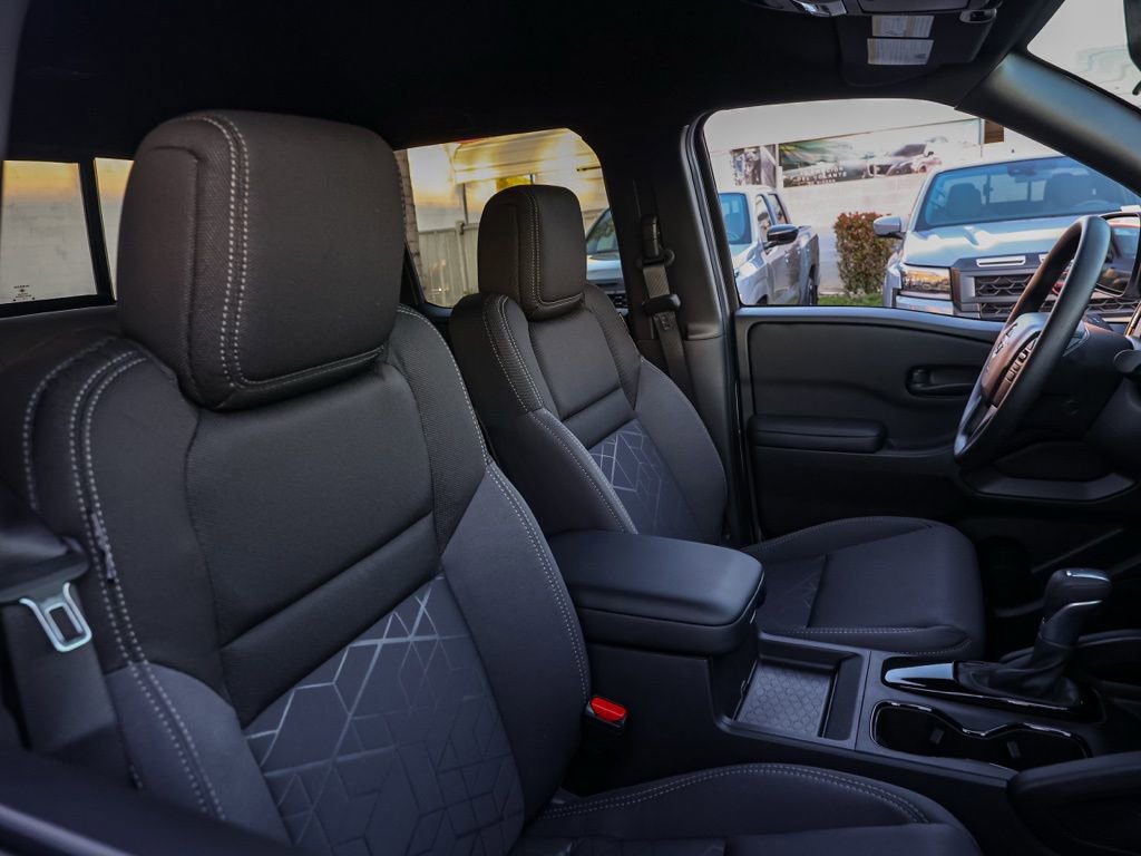 New 2026 Nissan Frontier SV w/ Tow Package image 20