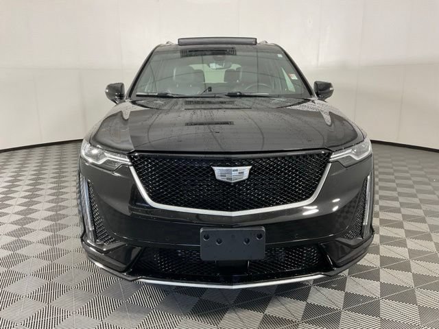 Certified 2025 Cadillac XT6 Sport w/ Technology Package AWD/4WD image 2