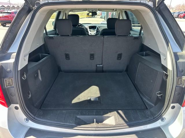 Used 2017 Chevrolet Equinox LS image 16