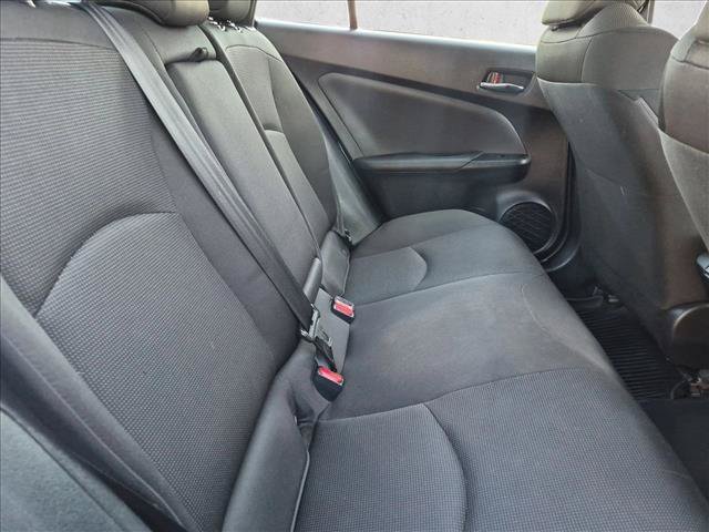 Used 2021 Toyota Prius L Eco FWD image 19