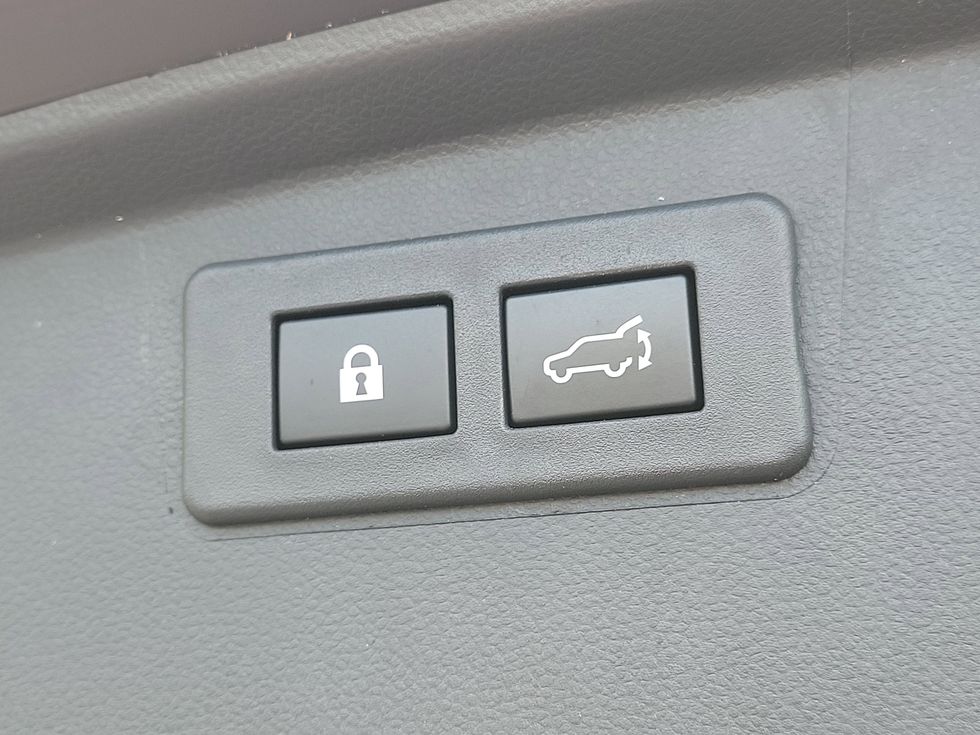 Used 2024 Subaru Outback Onyx Edition XT w/ Popular Package #2 image 9