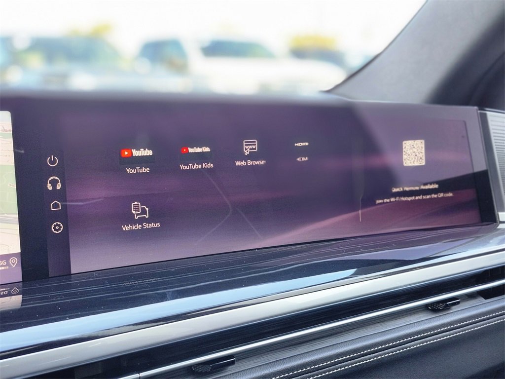 Certified 2025 Cadillac Escalade Sport w/ Touring Package image 22