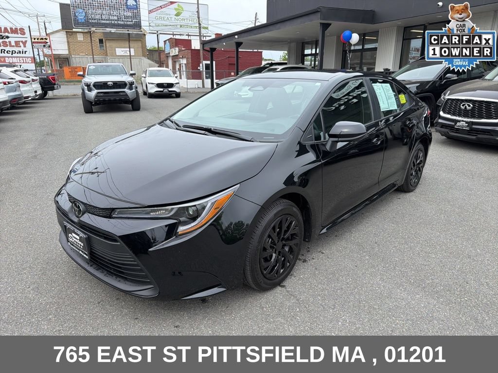 Used 2026 Toyota Corolla LE FWD image 3