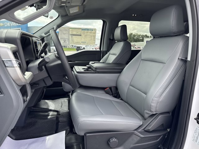 New 2025 Ford F350 XL w/ XL Chrome Package image 10