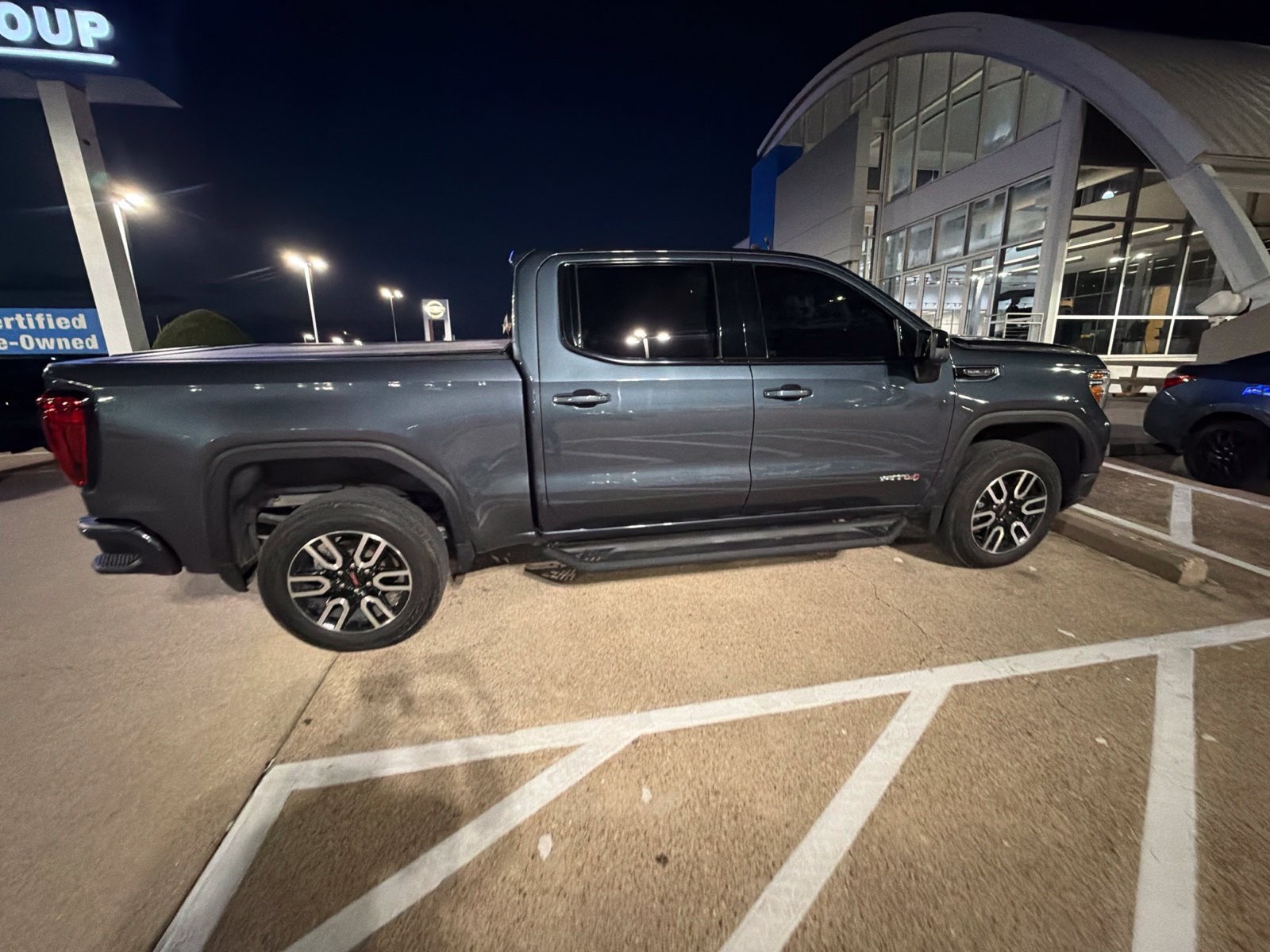 Used 2021 GMC Sierra 1500 AT4 w/ AT4 Premium Package AWD/4WD image 26