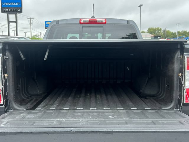 Used 2016 GMC Canyon SLE w/ All Terrain Package AWD/4WD image 9