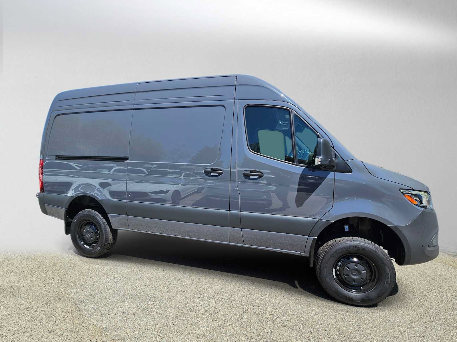New 2026 Mercedes-Benz Sprinter 2500 image 2