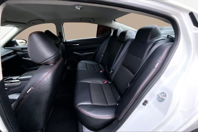 Used 2023 Nissan Altima 2.5 SR image 16