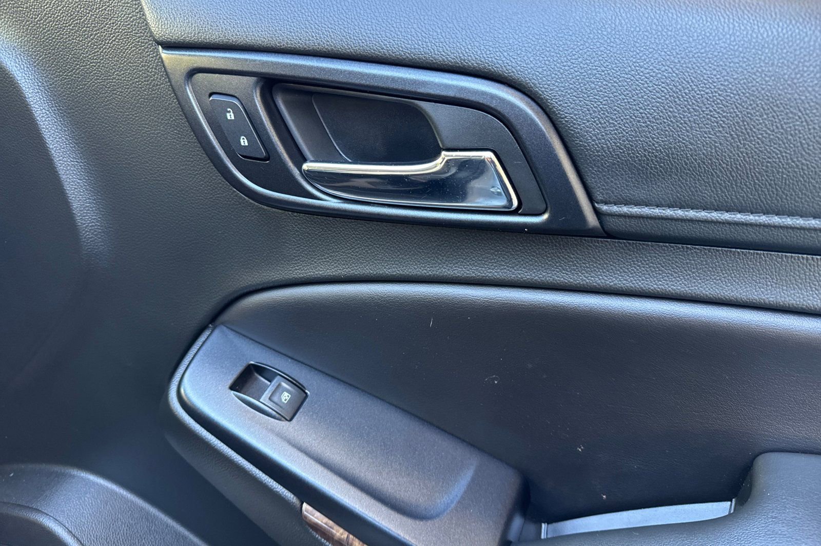 Used 2018 Chevrolet Tahoe LT image 21