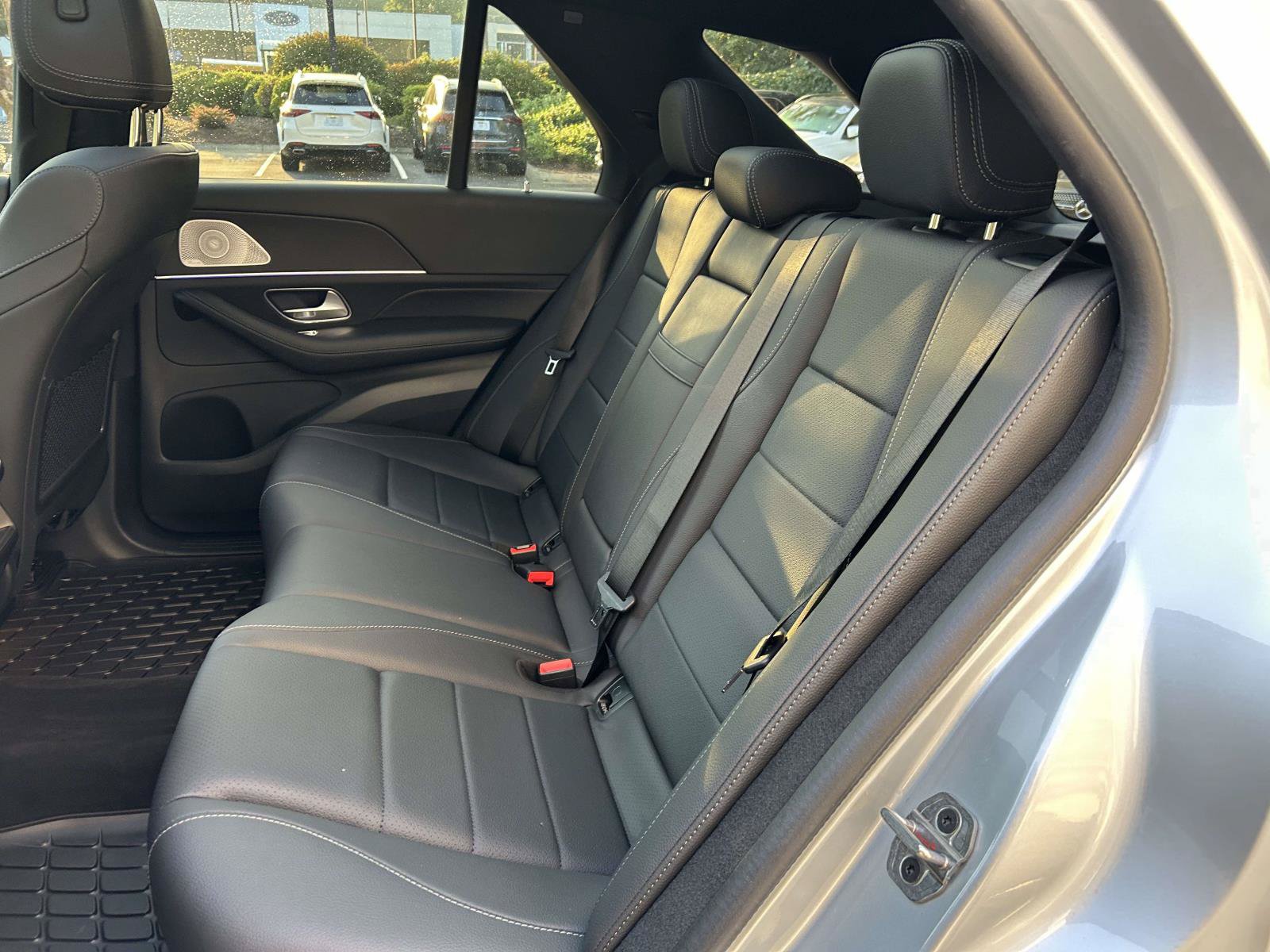 Certified 2025 Mercedes-Benz GLE 450e 4MATIC image 40