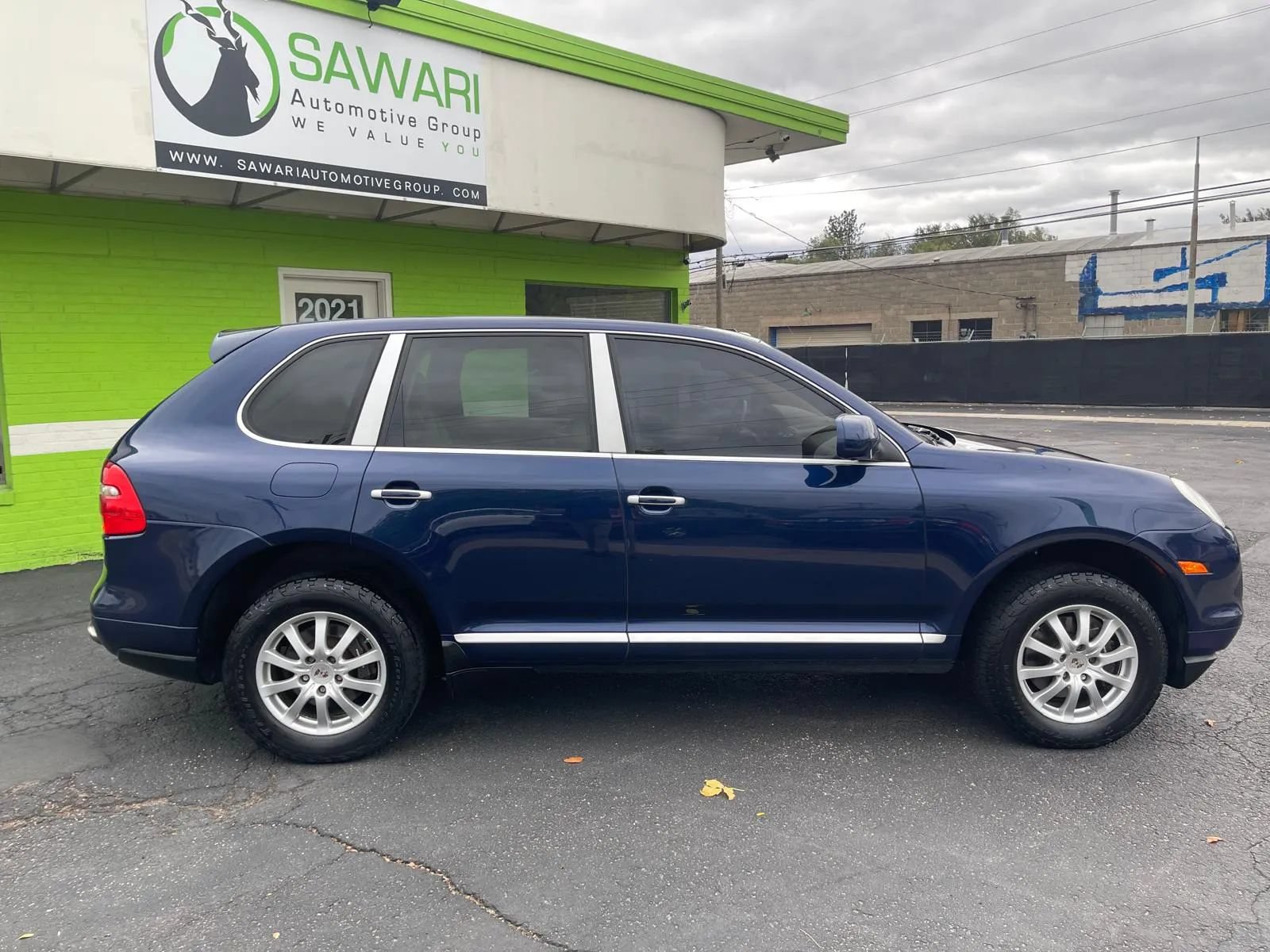 Used 2010 Porsche Cayenne AWD/4WD image 9