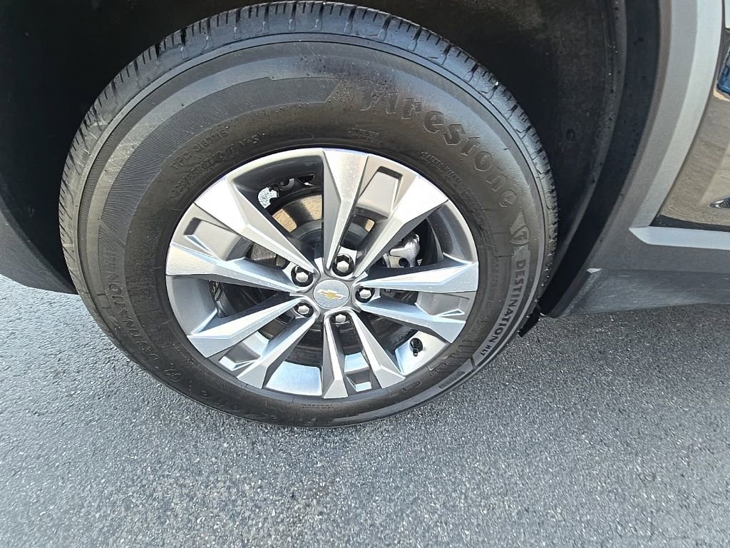 Used 2025 Chevrolet Equinox LT FWD image 9