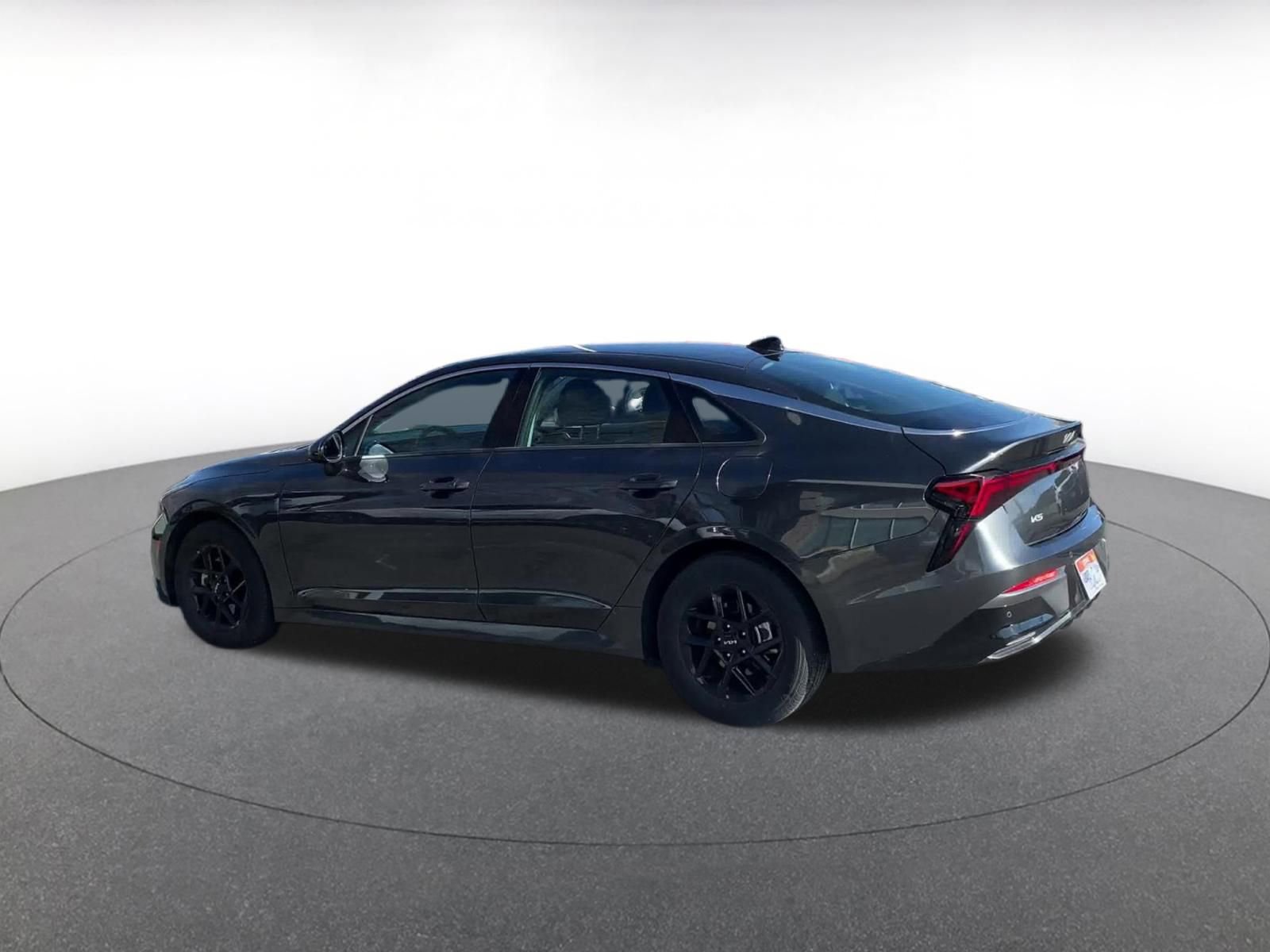 Used 2025 Kia K5 LXS FWD image 10