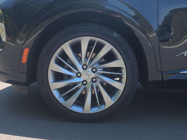 Used 2025 Buick Envision Avenir AWD/4WD image 19