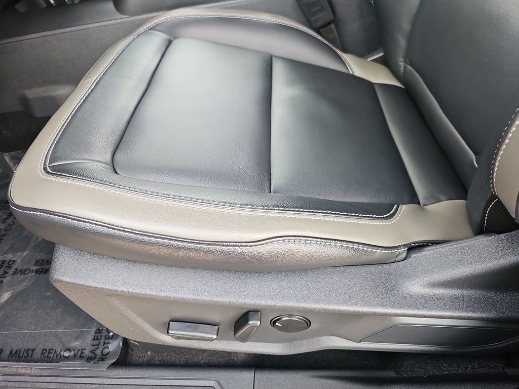 New 2025 Ford Bronco Outer Banks image 29