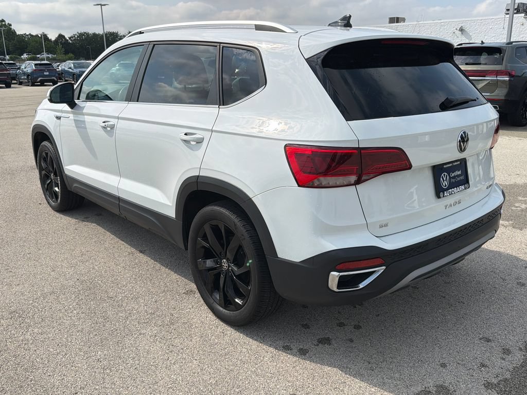 Certified 2023 Volkswagen Taos SE w/ Black Wheel Package AWD/4WD image 4
