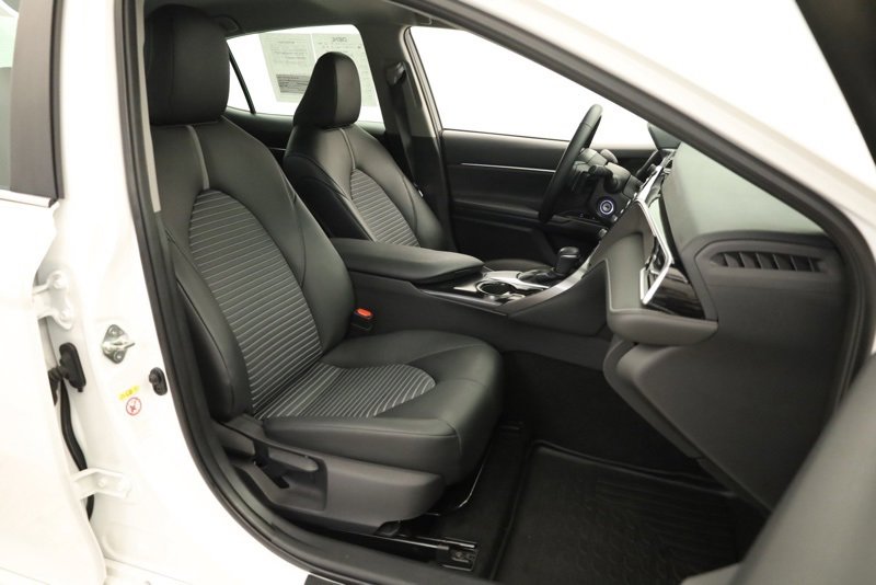 Used 2018 Toyota Camry SE image 26