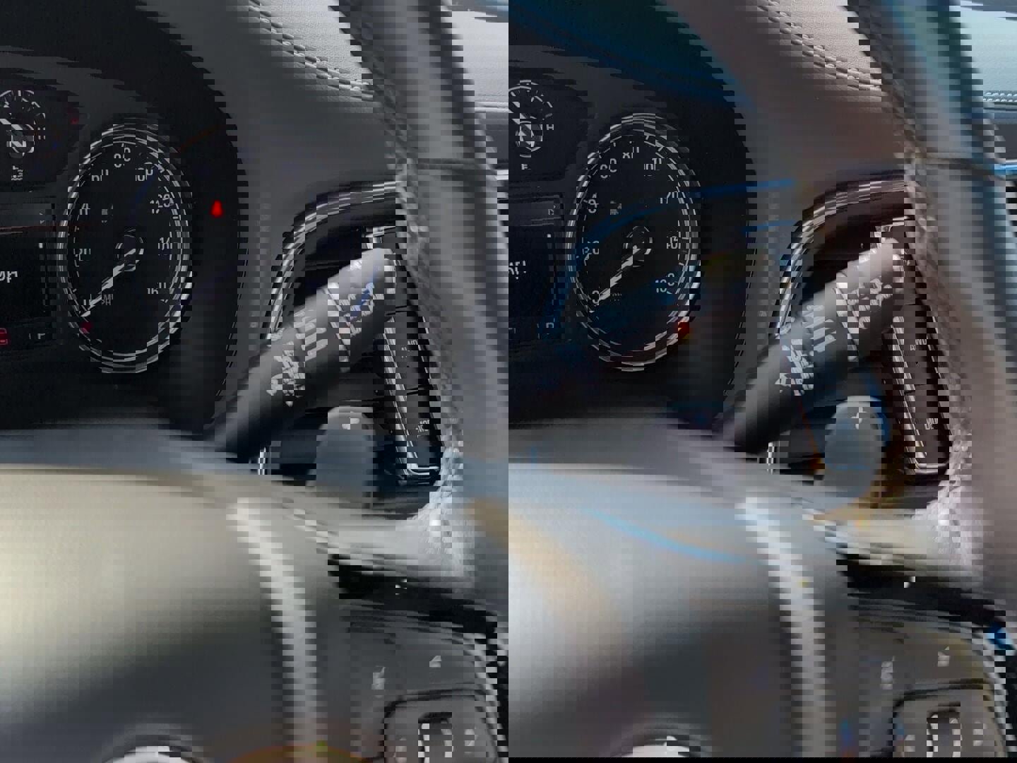 Used 2024 Buick Enclave Essence w/ Experience Buick Package image 34