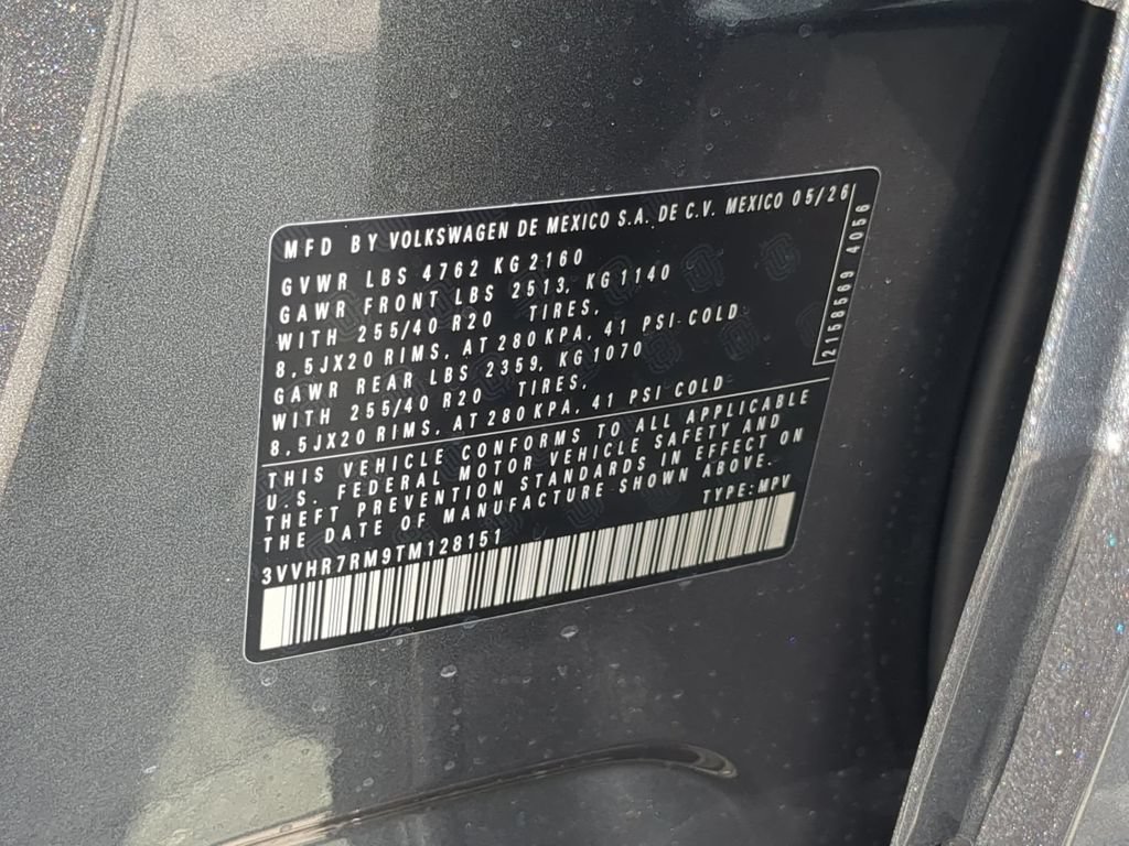 New 2026 Volkswagen Tiguan SE R-Line FWD image 34