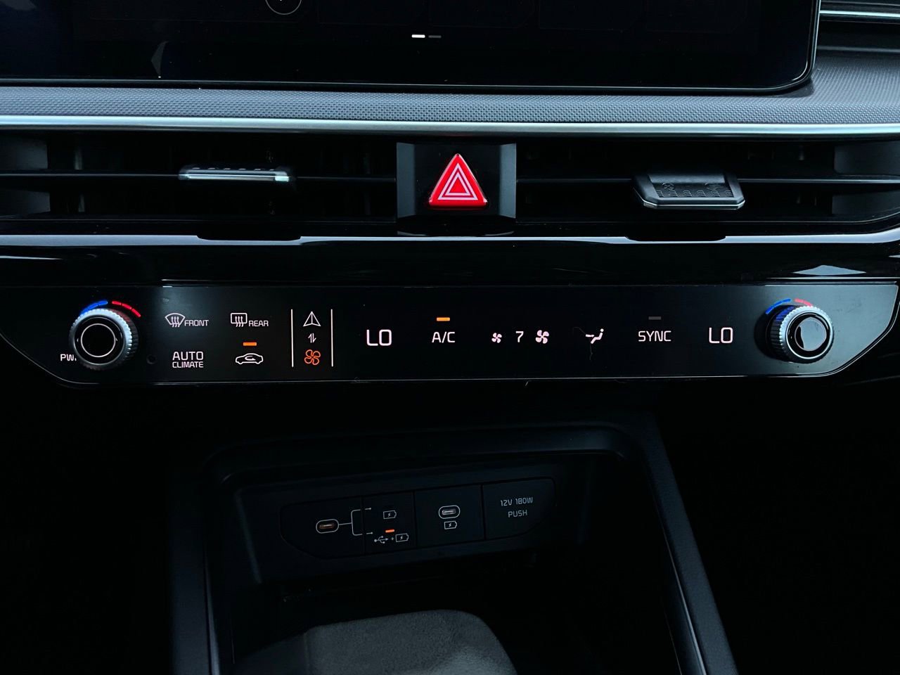 Used 2025 Kia K5 LXS image 27