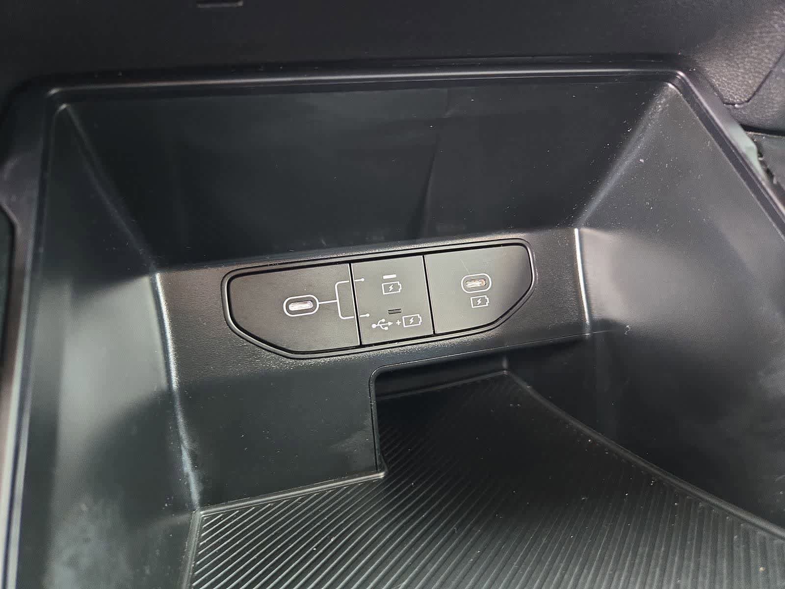 Certified 2024 Kia Sorento LX FWD image 27