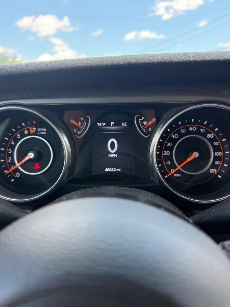 Used 2018 Jeep Wrangler Unlimited Sport S AWD/4WD image 14