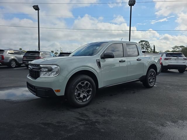 Used 2024 Ford Maverick XLT image 2