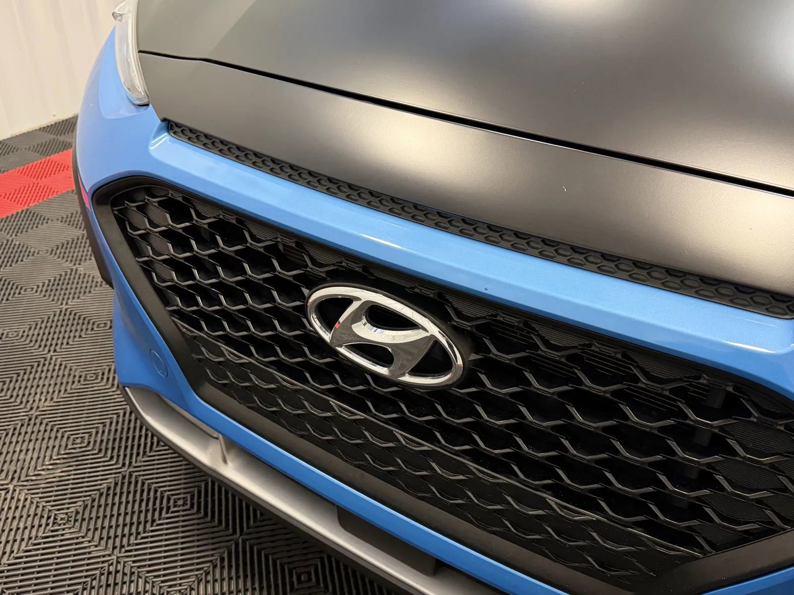 Used 2018 Hyundai Kona SEL w/ SEL Tech Package 02 FWD image 8