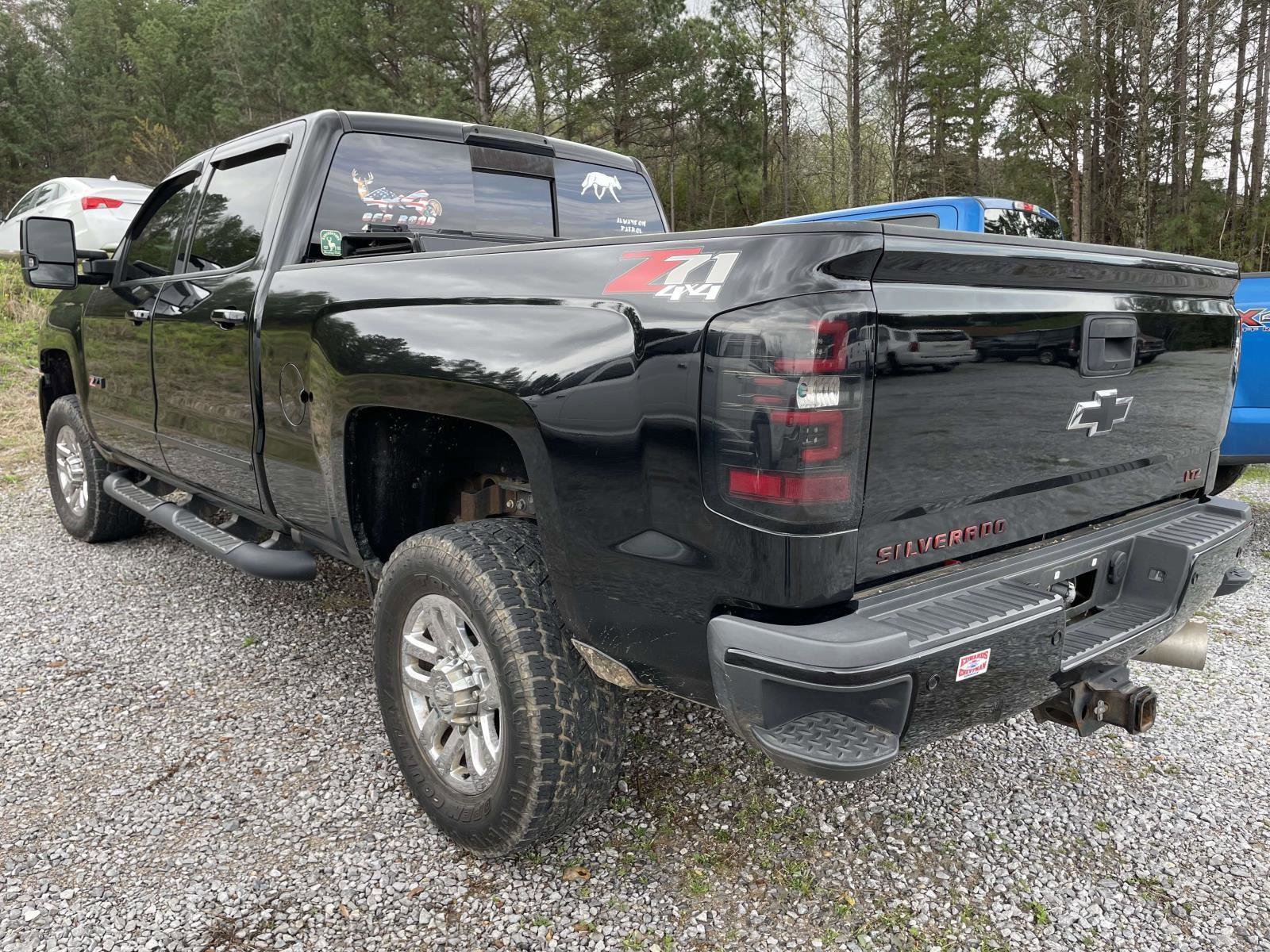 Used 2017 Chevrolet Silverado 3500 LTZ w/ Duramax Plus Package image 2