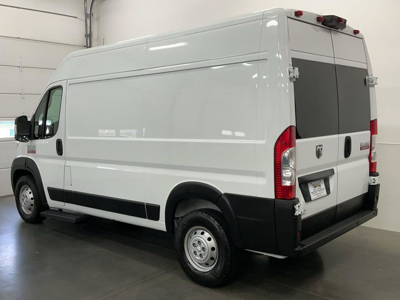 Used 2021 RAM ProMaster 1500 FWD image 4