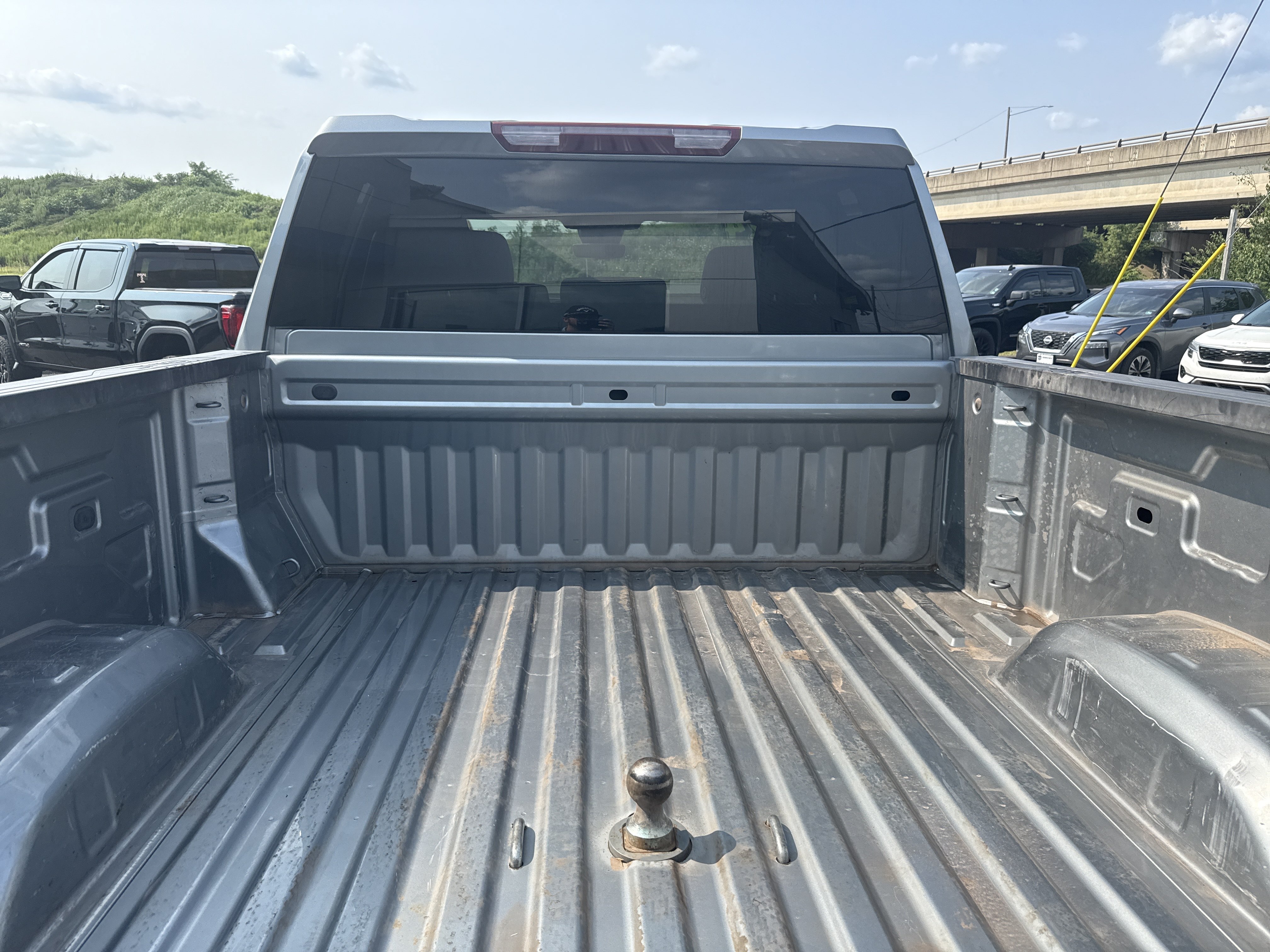 Used 2024 GMC Sierra 2500 SLE w/ SLE Convenience Package AWD/4WD image 5
