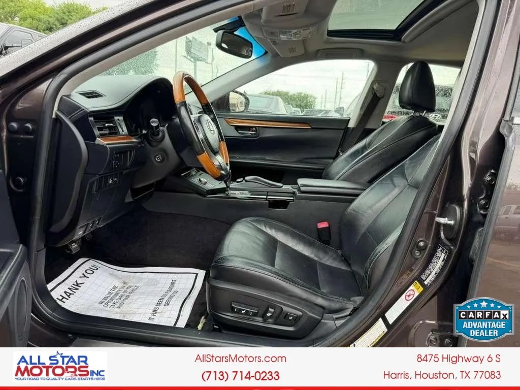 Used 2013 Lexus ES 300h w/ Luxury Pkg FWD image 16
