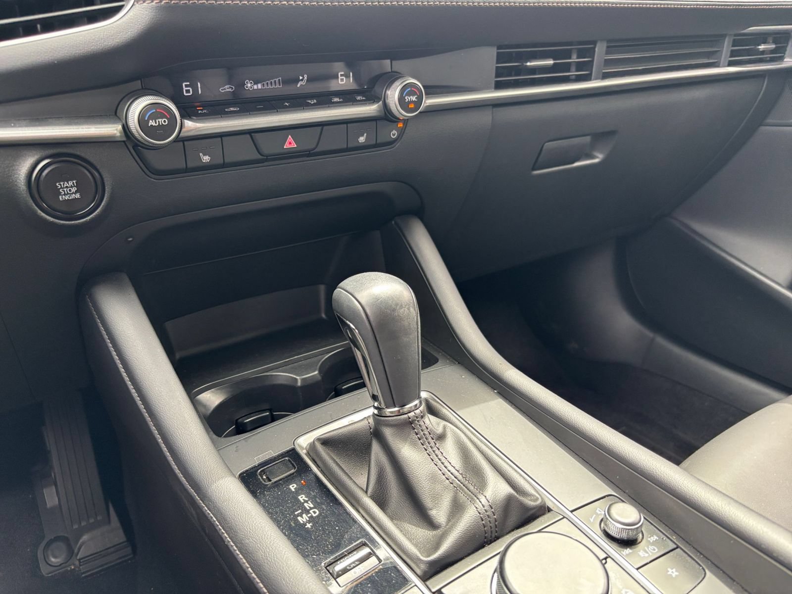 Used 2026 MAZDA MAZDA3 s FWD image 41