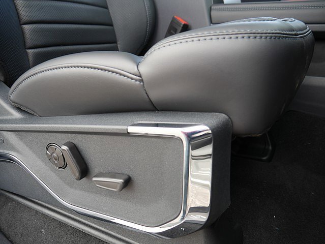 New 2026 Ford F350 Platinum image 34