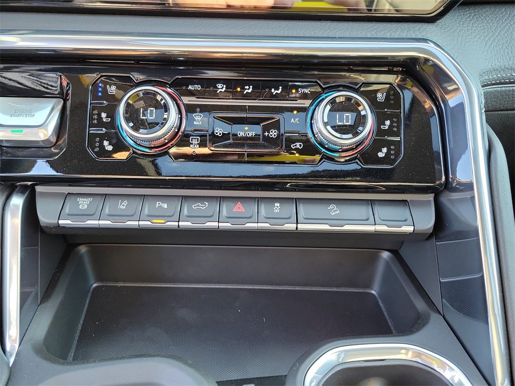 New 2026 GMC Sierra 2500 Denali w/ Denali Reserve Package image 33