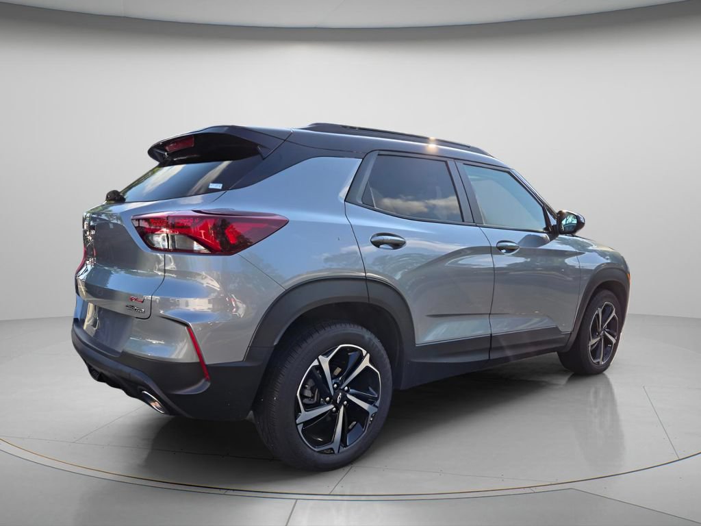 Used 2023 Chevrolet TrailBlazer RS w/ Convenience Package FWD image 6