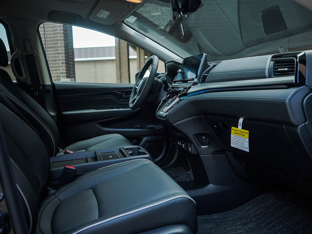 New 2026 Honda Odyssey Touring image 11