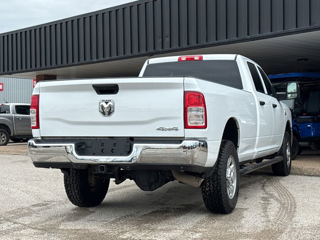 Used 2023 RAM 3500 Tradesman w/ Chrome Appearance Group AWD/4WD image 9