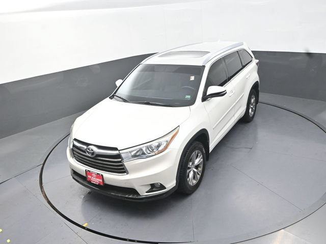 Used 2015 Toyota Highlander XLE AWD/4WD image 26