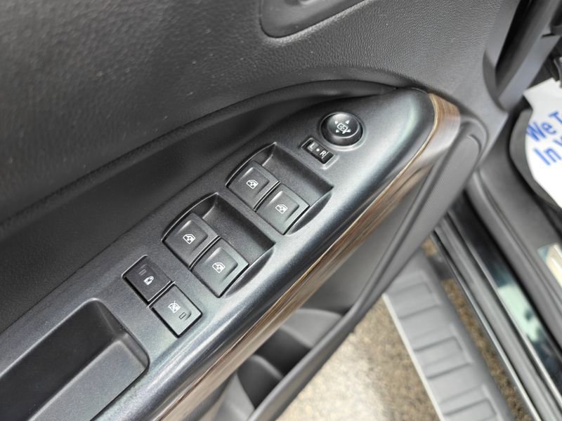 Used 2020 GMC Canyon Denali image 14