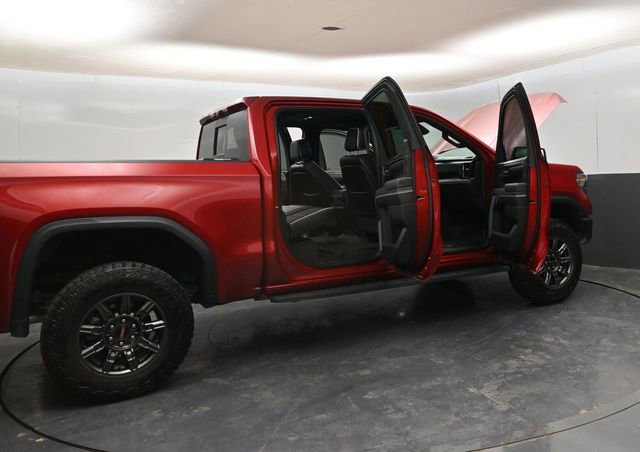 Used 2024 GMC Sierra 1500 AT4X image 33