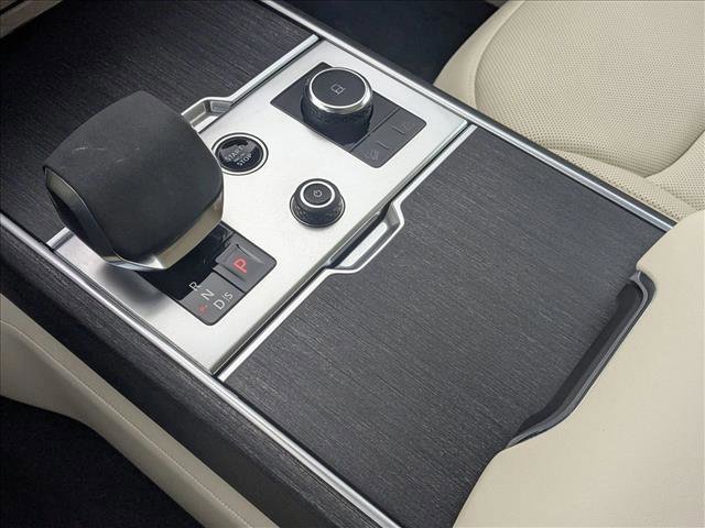 Used 2023 Land Rover Range Rover SE image 15