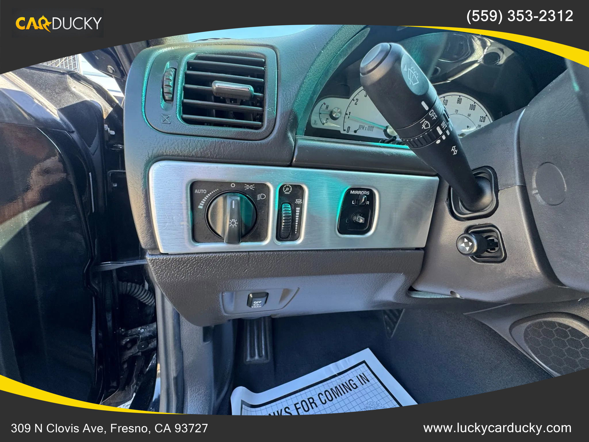 Used 2002 Ford Thunderbird image 11