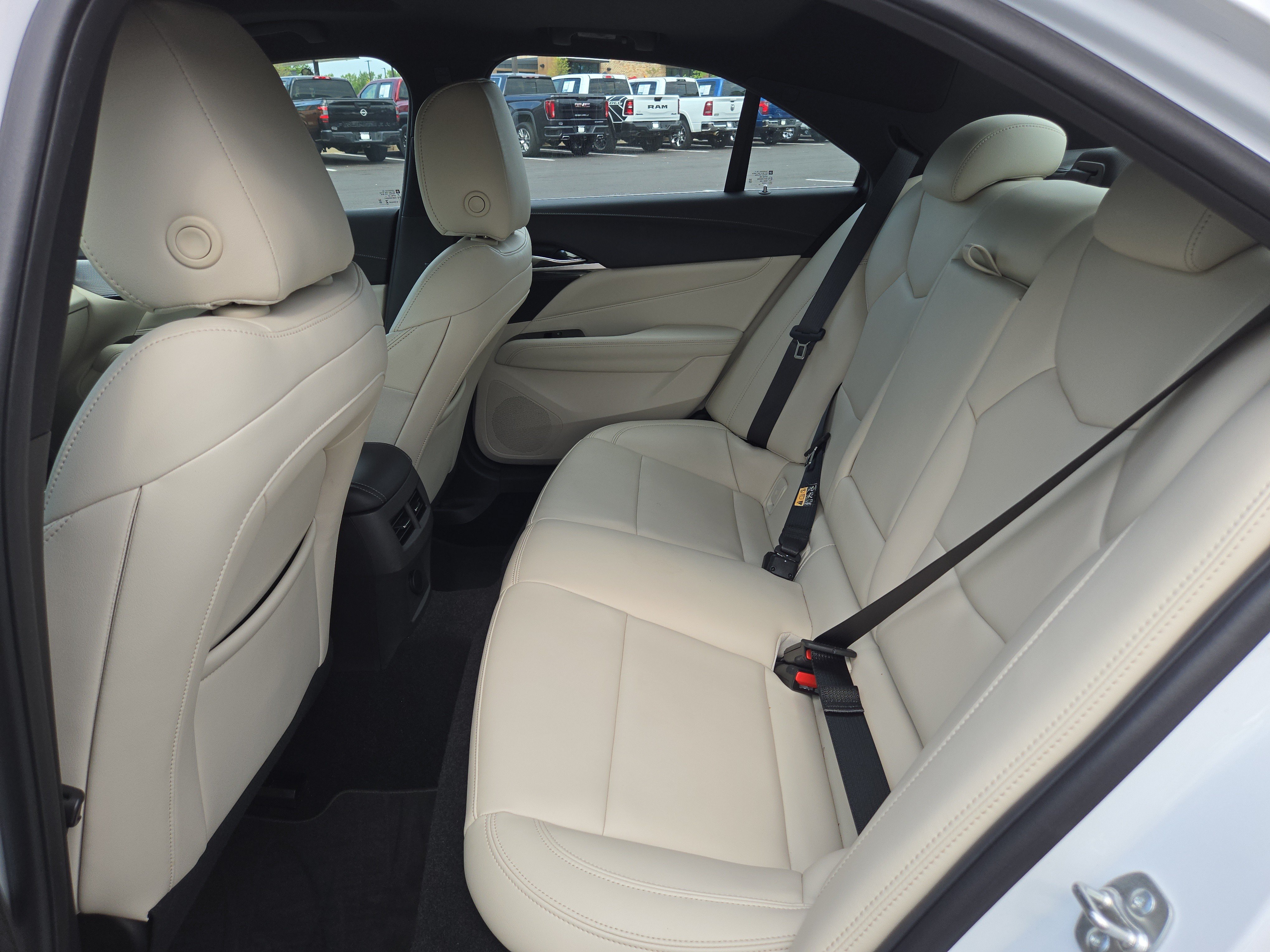 Used 2025 Cadillac CT4 Luxury w/ Sun And Sound Package RWD image 20