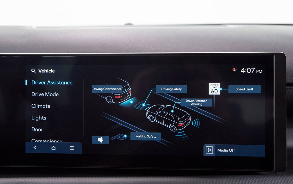 Used 2026 Hyundai Tucson SEL image 27