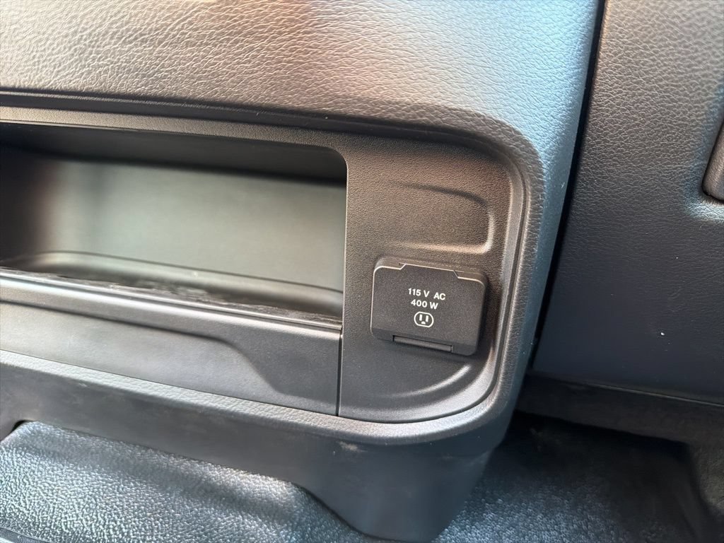New 2026 RAM 3500 Tradesman AWD/4WD image 39