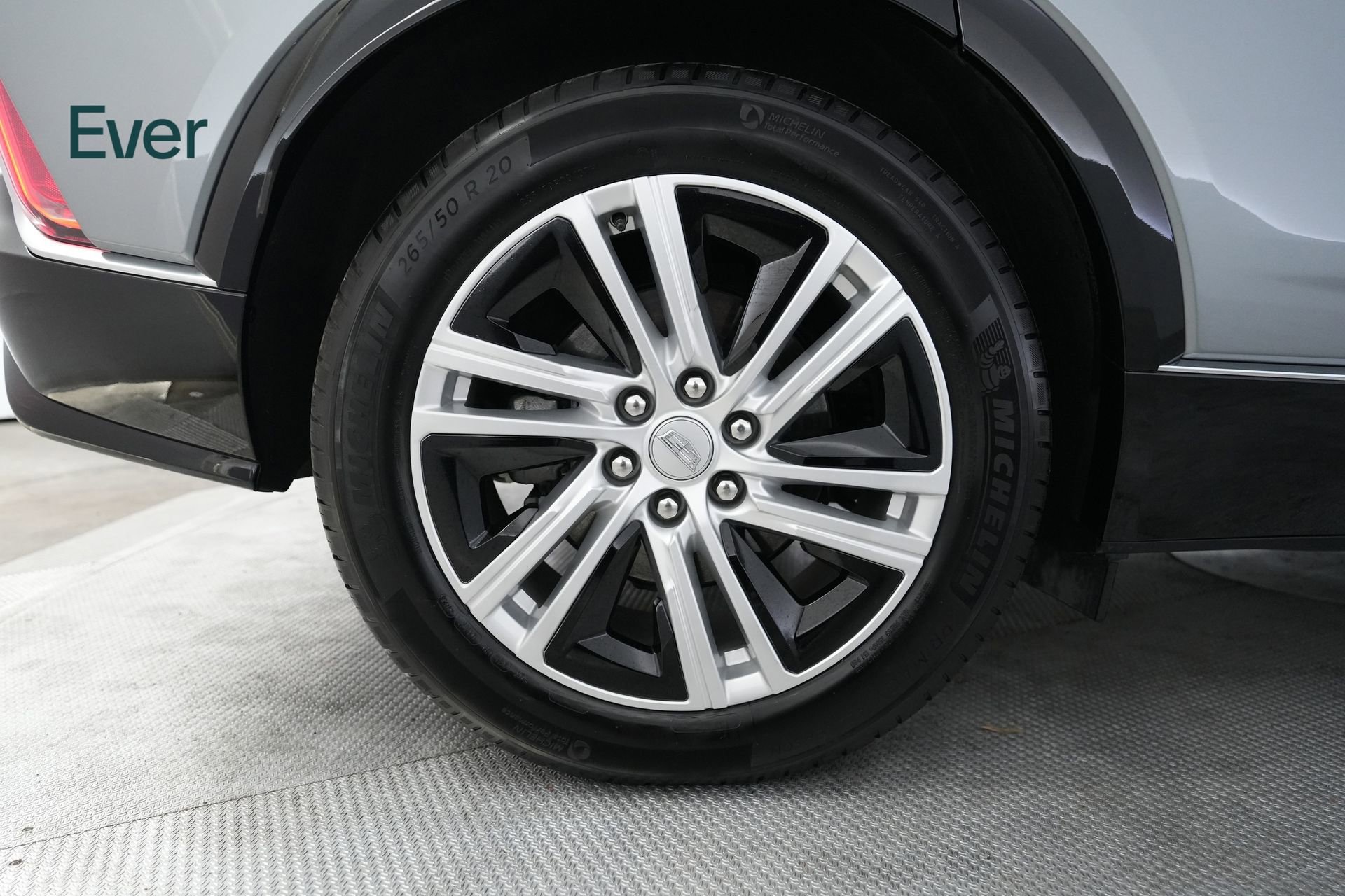 Used 2024 Cadillac Lyriq Tech AWD/4WD image 22